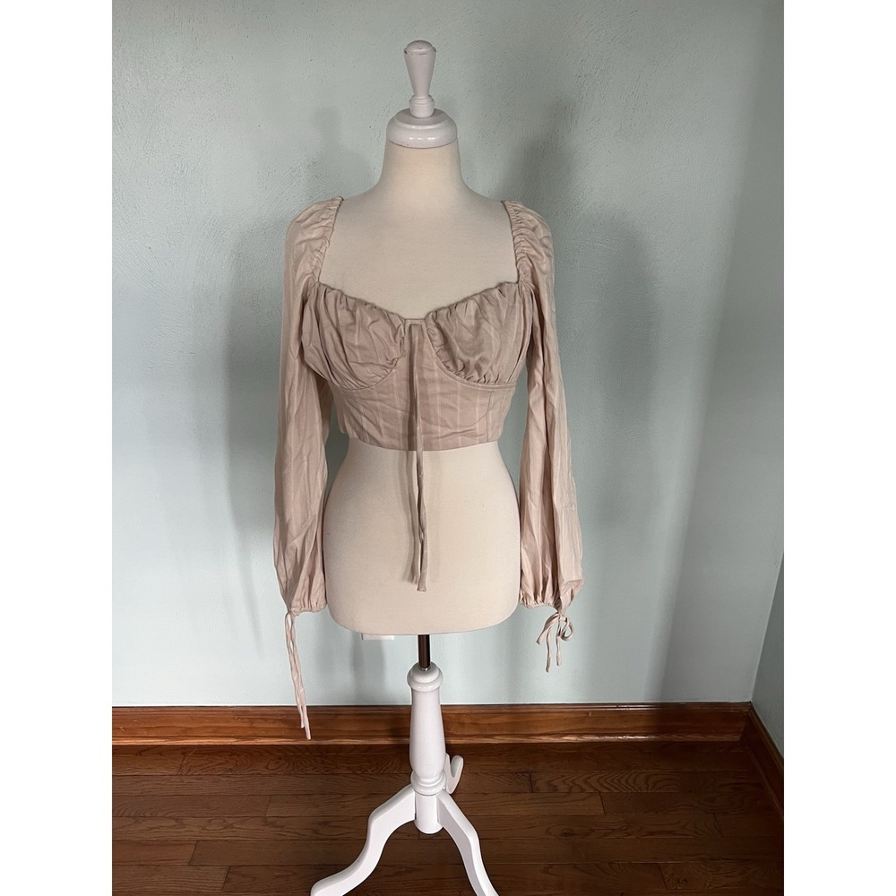 Lulu's Beige Long Sleeve Crop Top